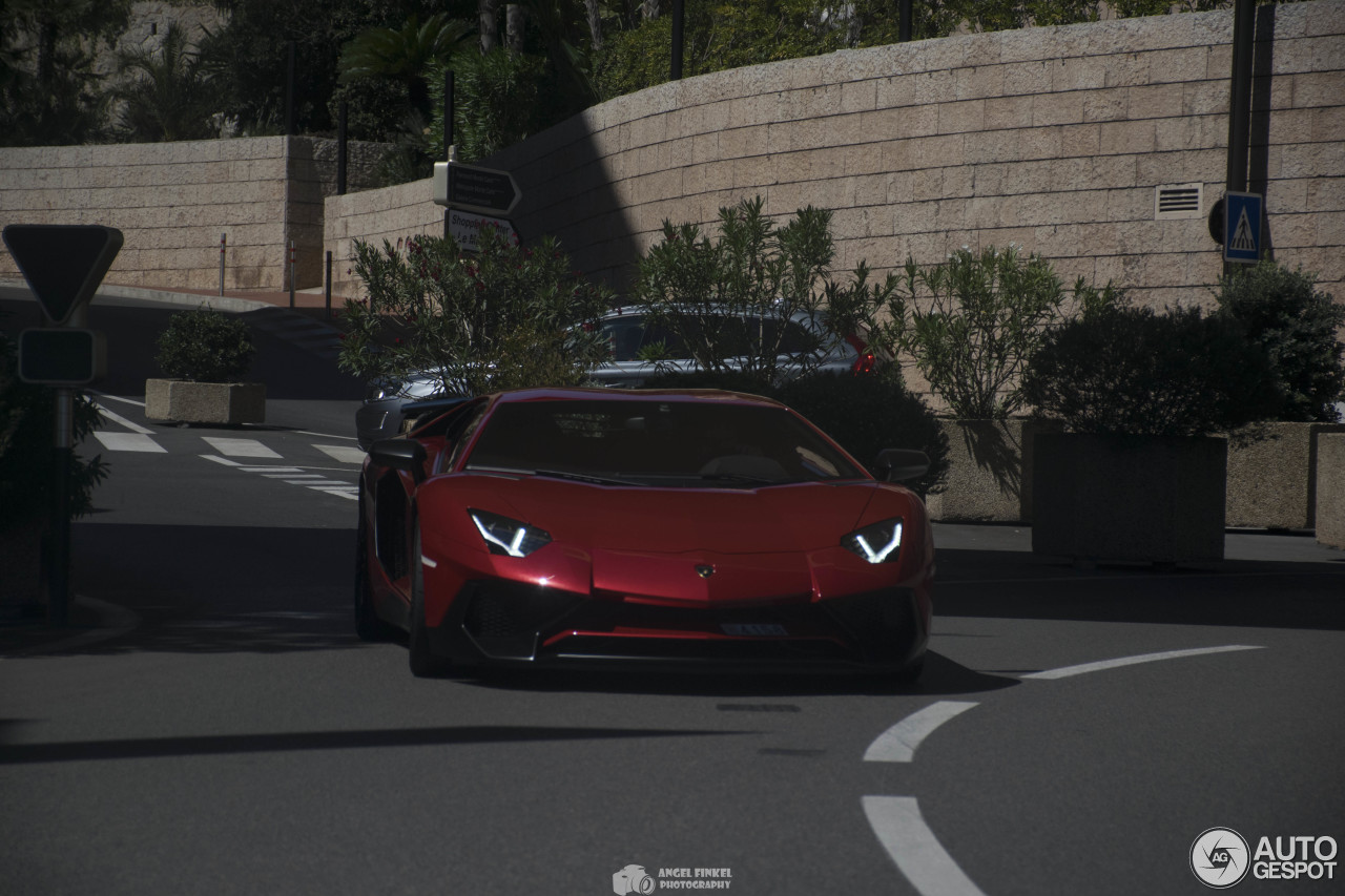 Lamborghini Aventador LP750-4 SuperVeloce