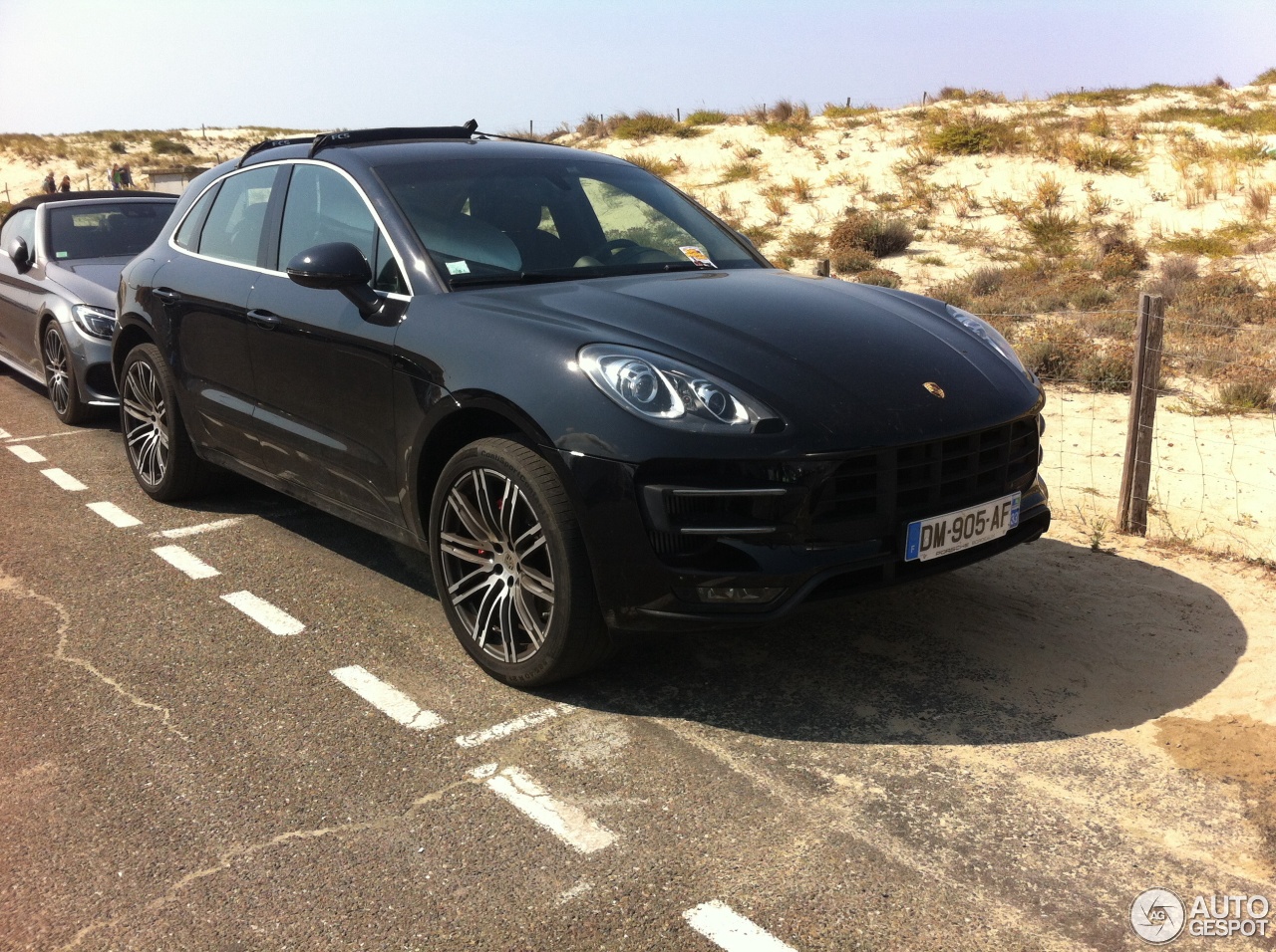 Porsche 95B Macan Turbo