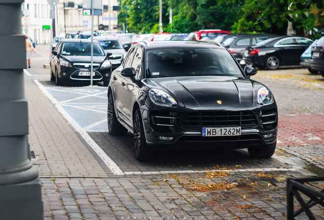 Porsche 95B Macan Turbo