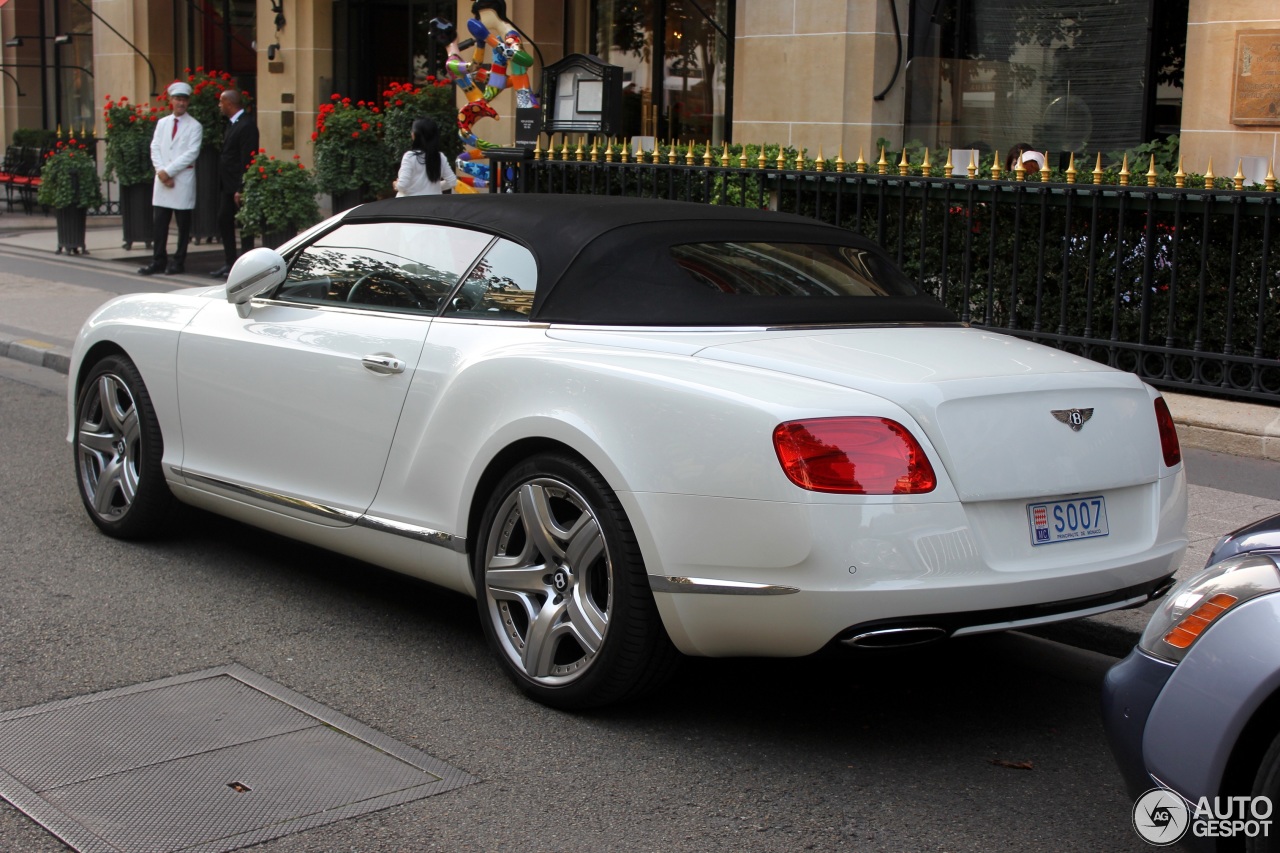 Bentley Continental GTC 2012