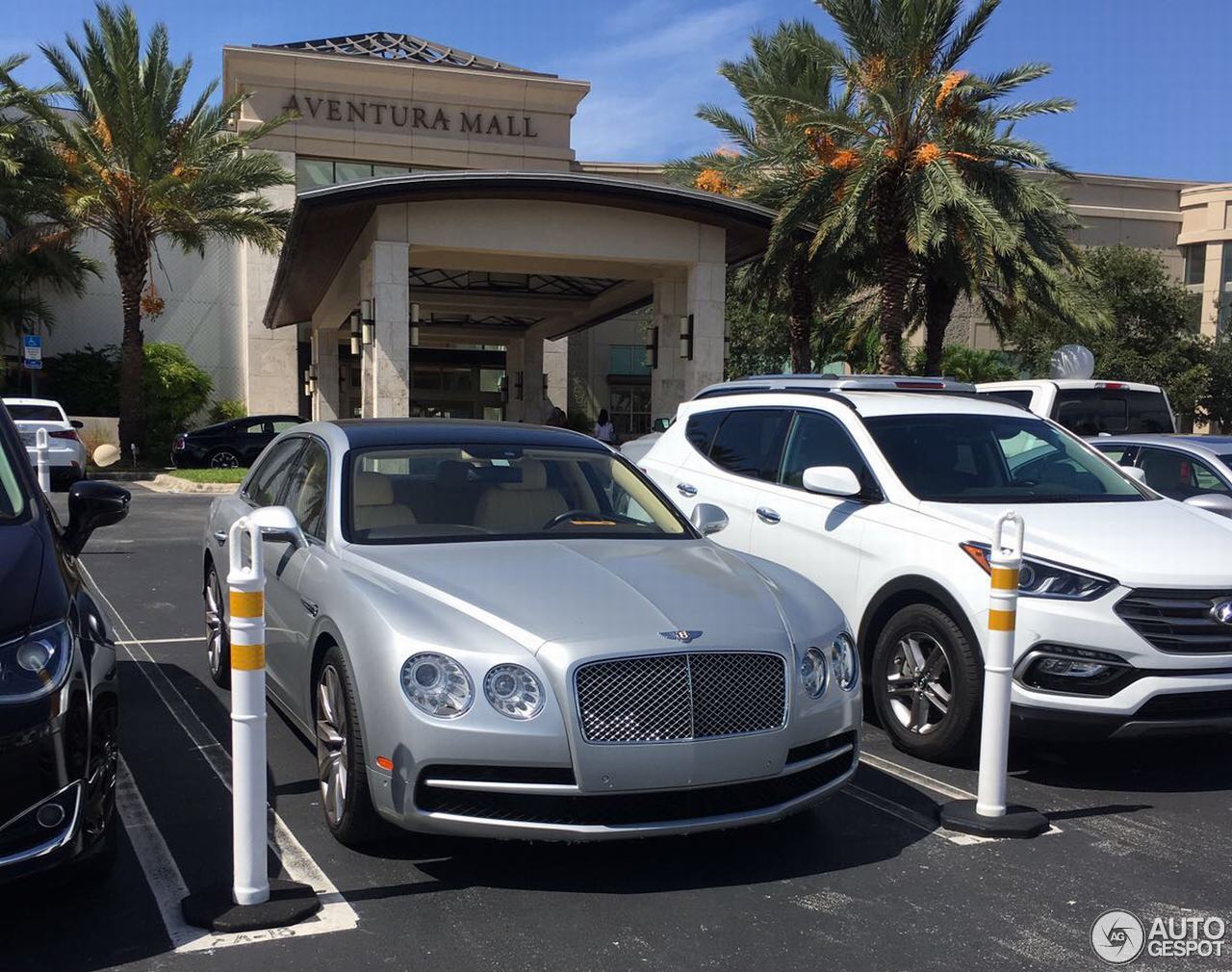 Bentley Flying Spur V8