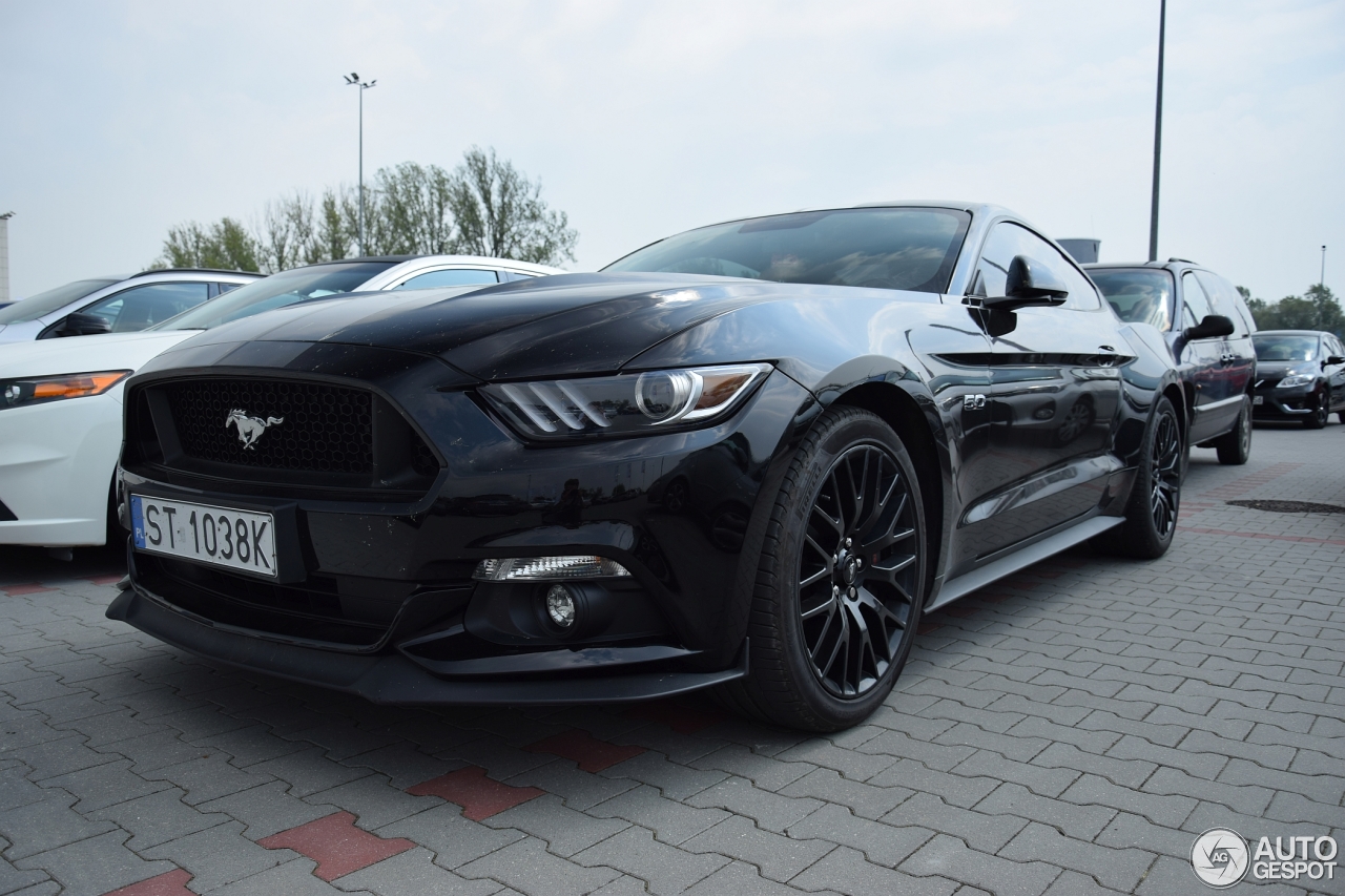 Ford Mustang GT 2015