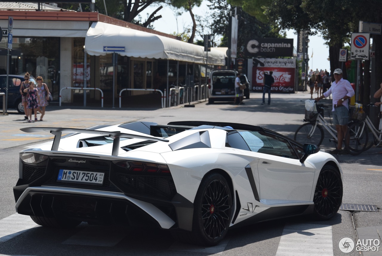 Lamborghini Aventador LP750-4 SuperVeloce Roadster