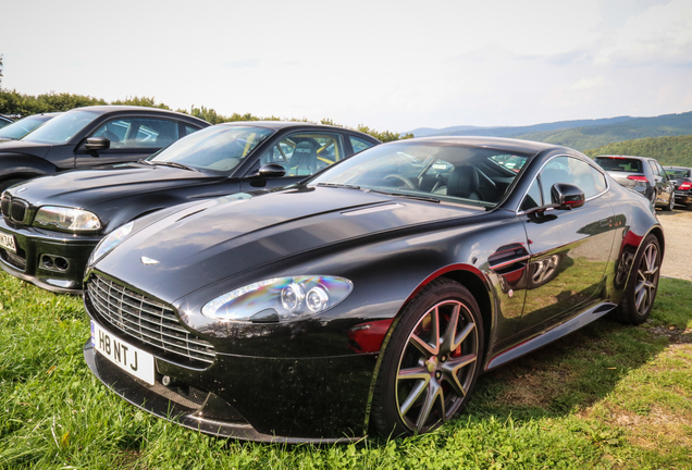 Aston Martin V8 Vantage S