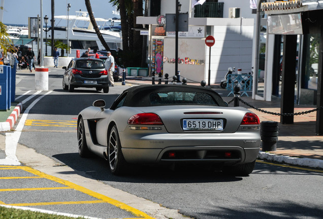 Dodge Viper SRT-10 Roadster 2003