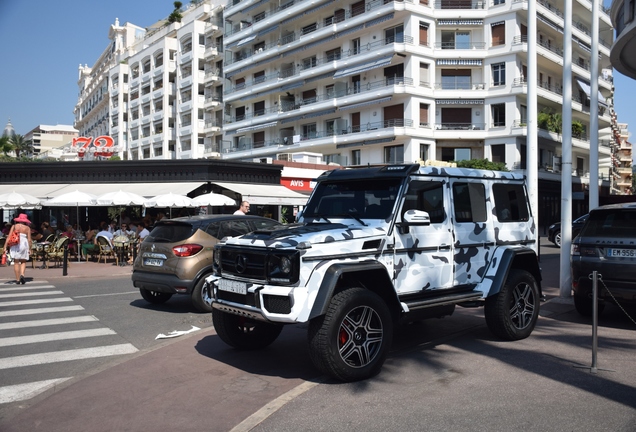 Mercedes-Benz G 500 4X4²