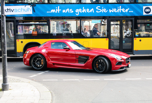 Mercedes-Benz SLS AMG Black Series