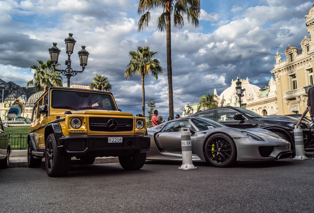 Porsche 918 Spyder Weissach Package