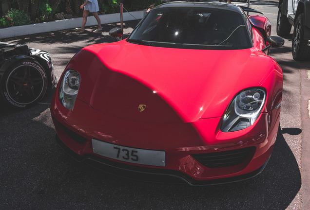 Porsche 918 Spyder Weissach Package