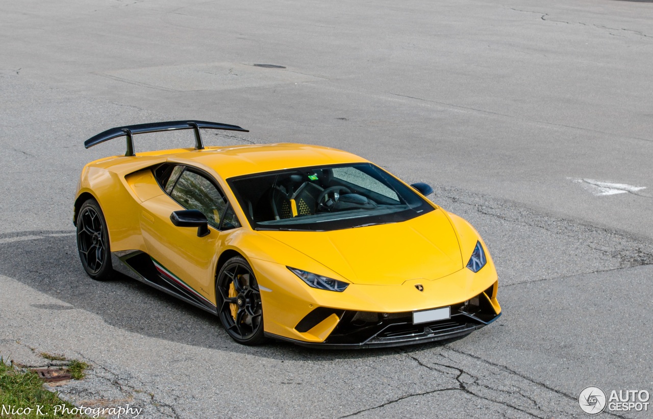 Lamborghini Huracán LP640-4 Performante