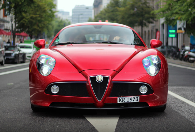 Alfa Romeo 8C Competizione