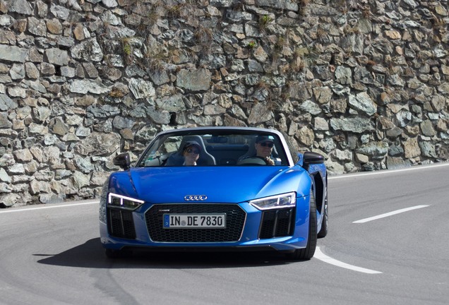 Audi R8 V10 Spyder 2016