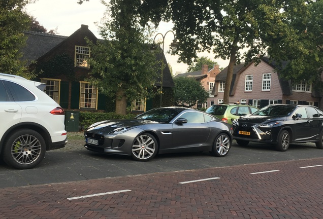 Jaguar F-TYPE S Coupé