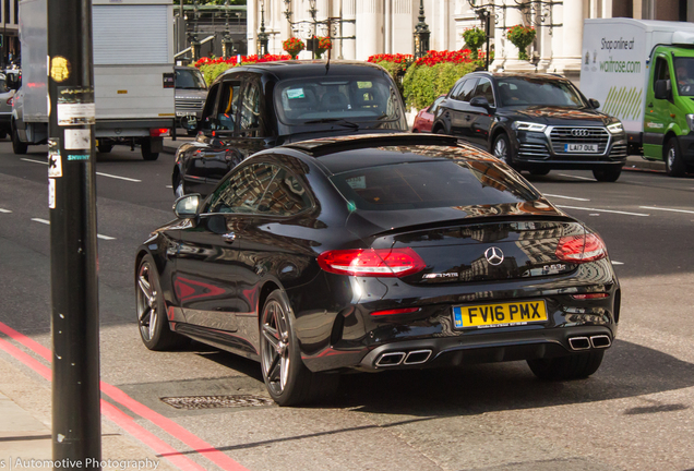 Mercedes-AMG C 63 S Coupé C205