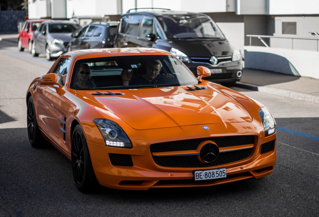 Mercedes-Benz SLS AMG