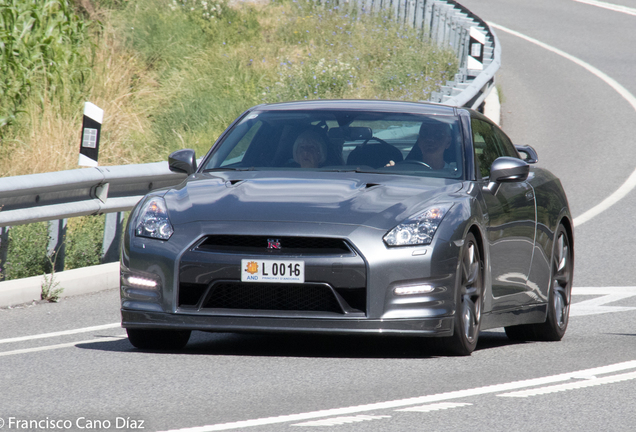 Nissan GT-R 2013