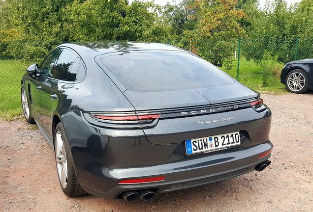 Porsche 971 Panamera Turbo