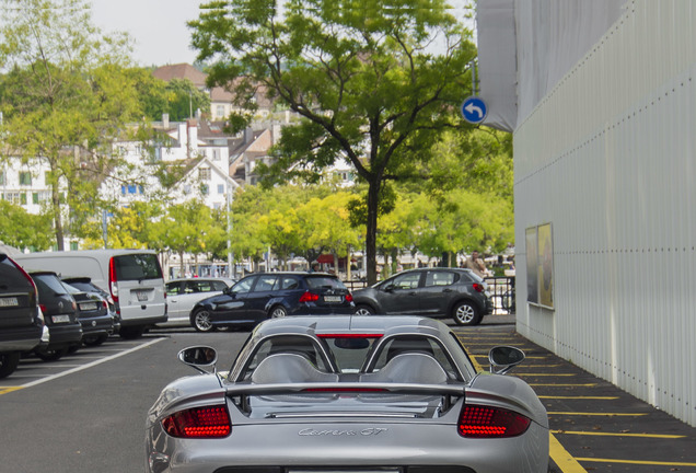 Porsche Carrera GT