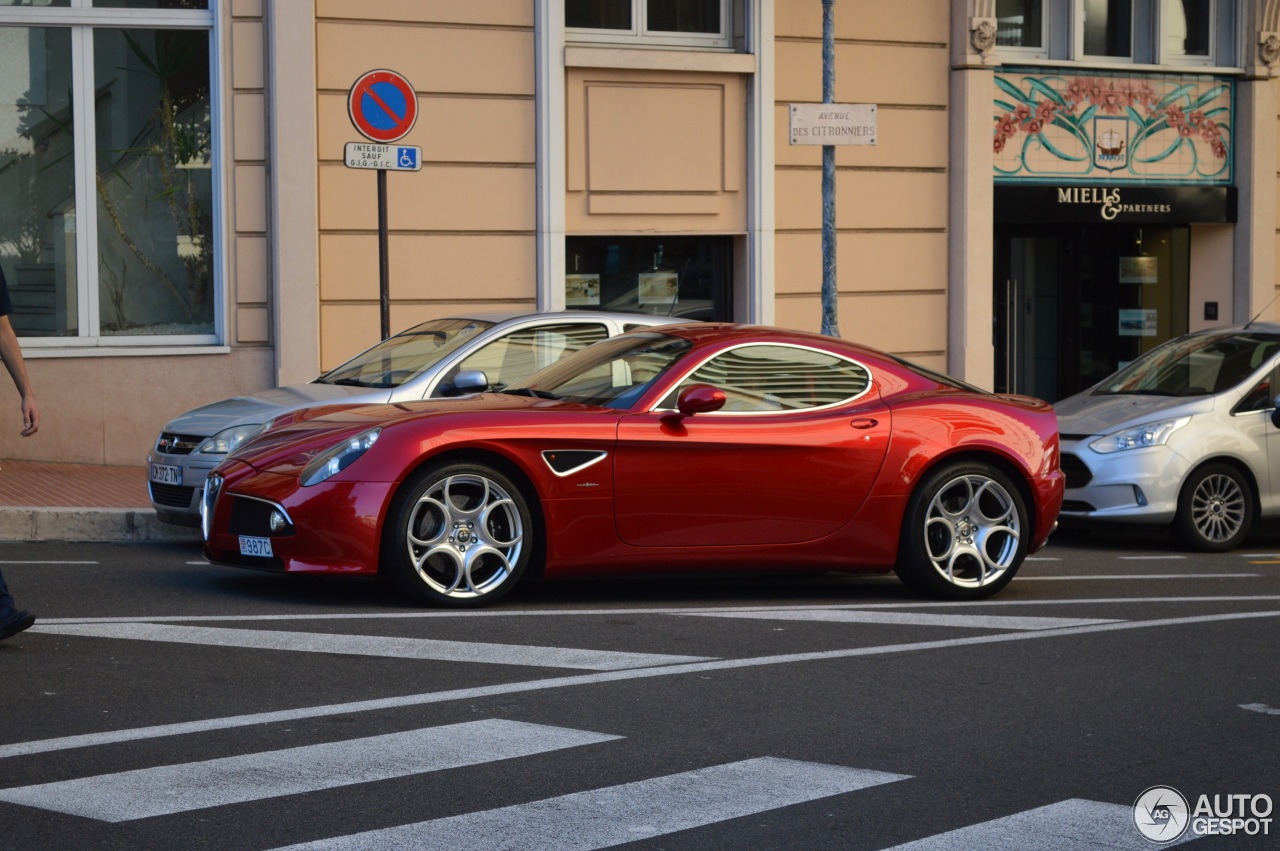 Alfa Romeo 8C Competizione