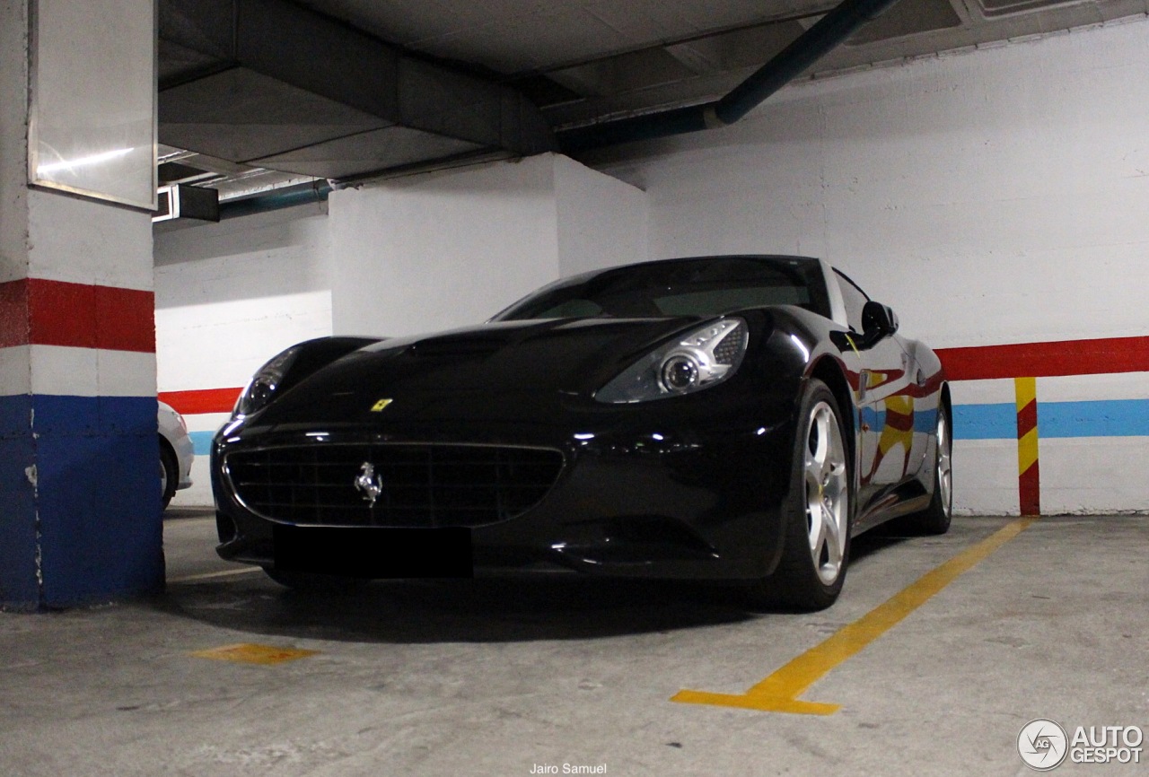 Ferrari California