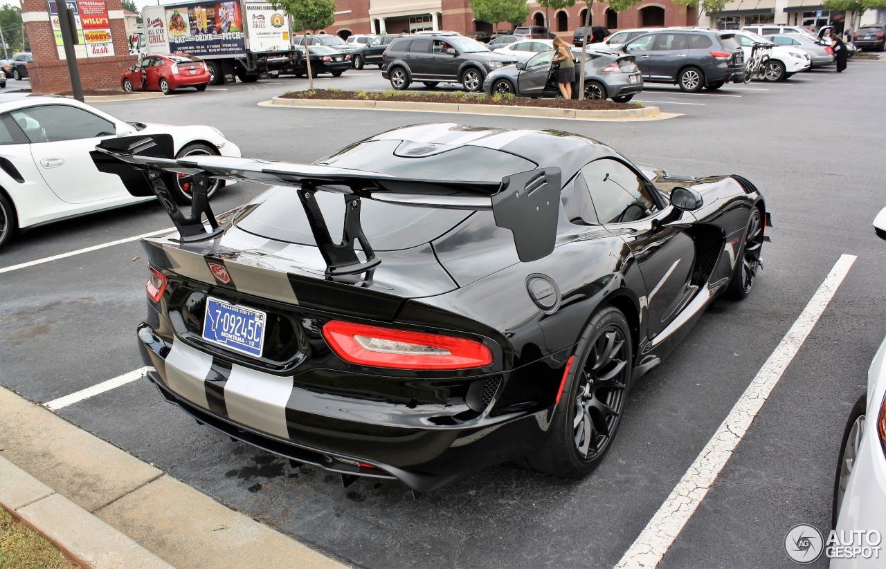 SRT 2016 Viper ACR Extreme