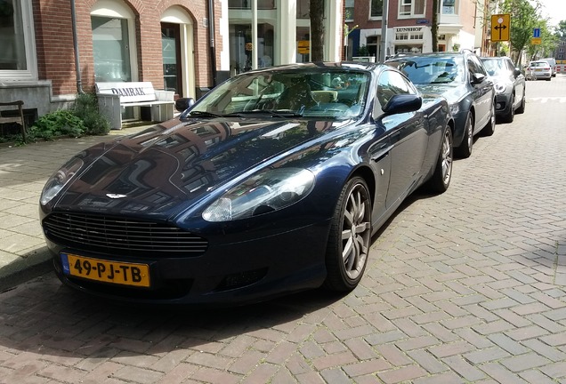 Aston Martin DB9