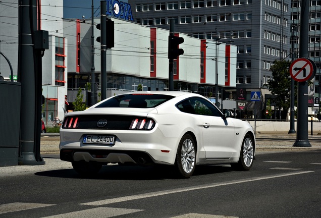 Ford Mustang GT 2015