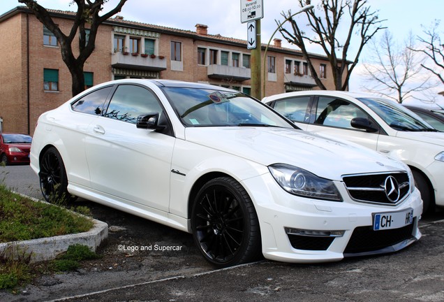 Mercedes-Benz C 63 AMG Coupé