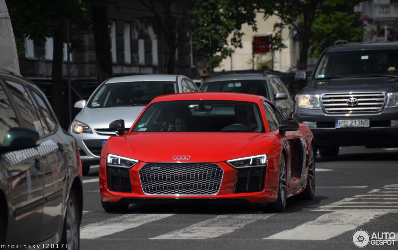 Audi R8 V10 Plus 2015