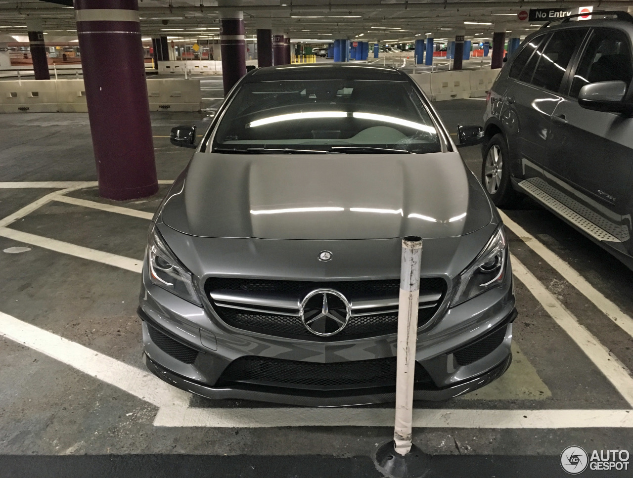 Mercedes-Benz CLA 45 AMG C117