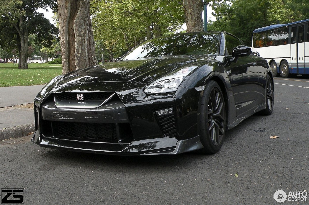 Nissan GT-R 2017