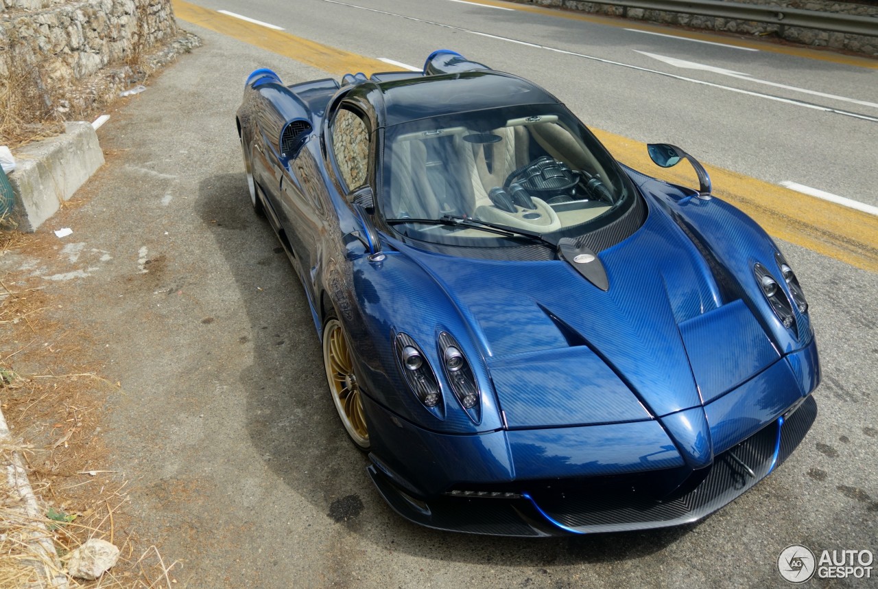 Pagani Huayra Roadster