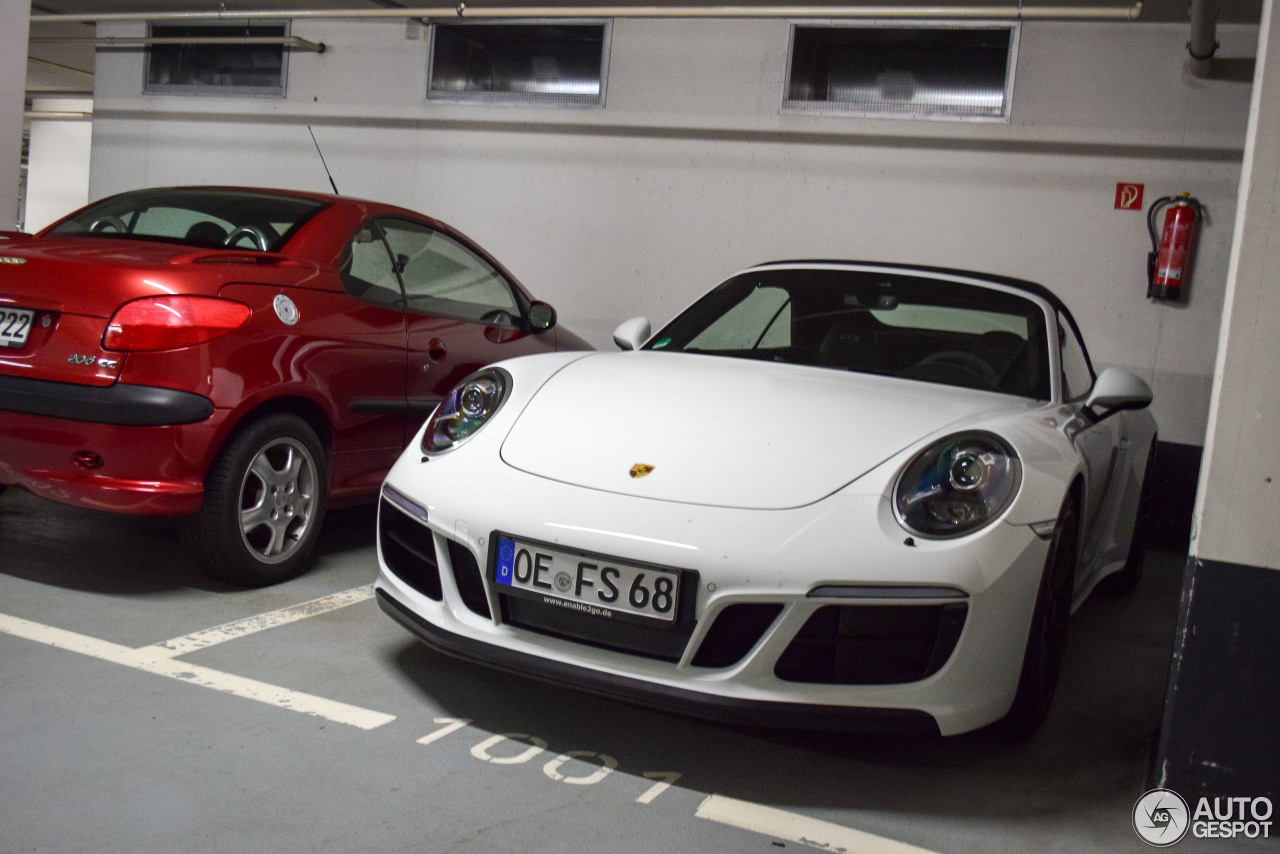 Porsche 991 Carrera GTS Cabriolet MkII