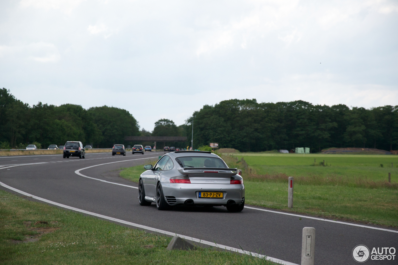 Porsche 996 Turbo