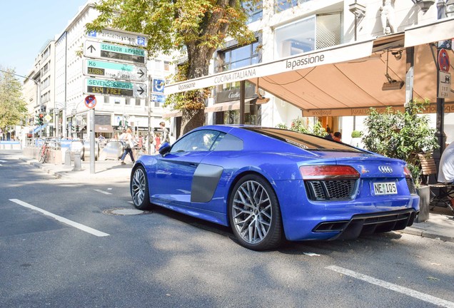 Audi R8 V10 2015