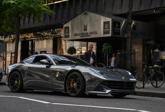 Ferrari F12berlinetta Novitec Rosso