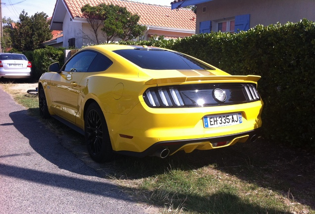 Ford Mustang GT 2015