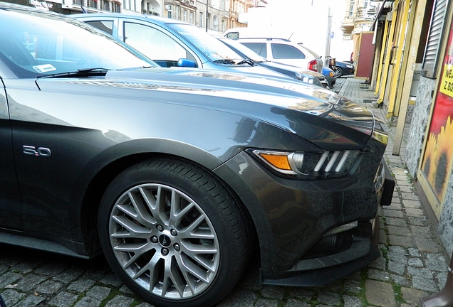 Ford Mustang GT 2015