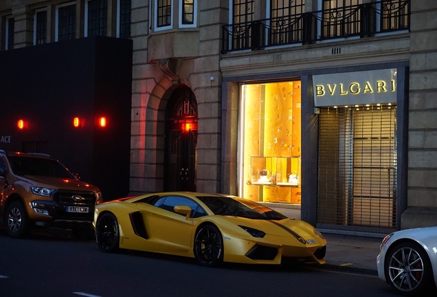 Lamborghini Aventador LP700-4