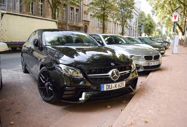 Mercedes-AMG E 63 S W213