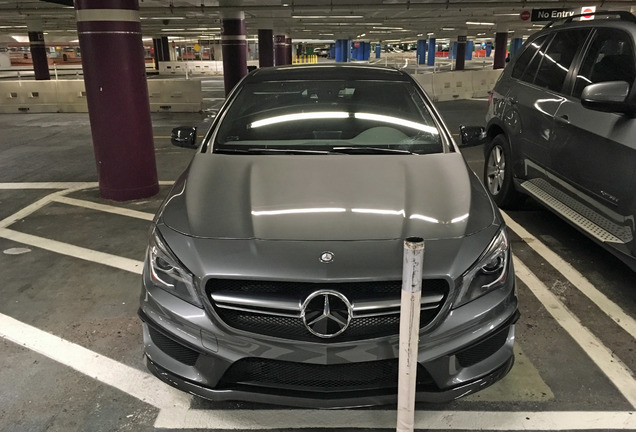 Mercedes-Benz CLA 45 AMG C117