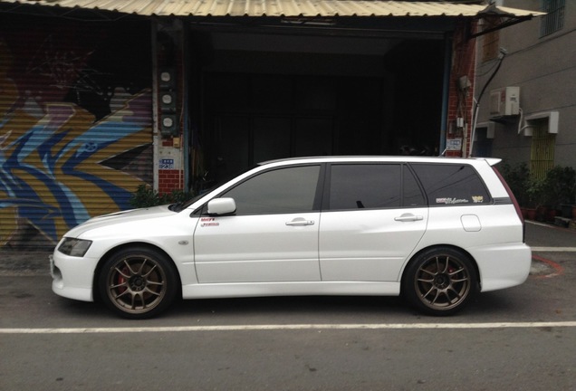 Mitsubishi Lancer Evolution IX Wagon GT