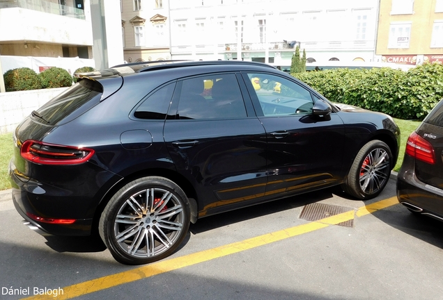 Porsche 95B Macan Turbo