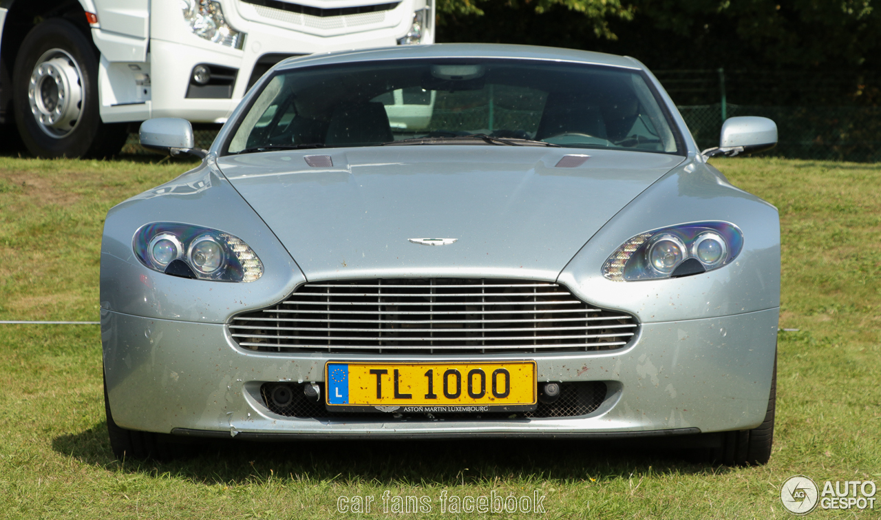 Aston Martin V8 Vantage