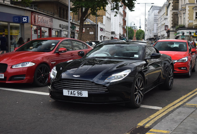 Aston Martin DB11