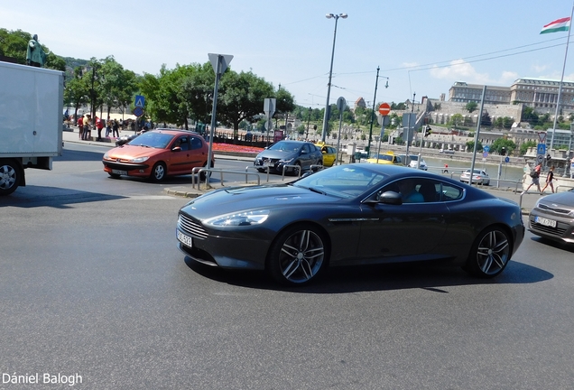 Aston Martin Virage 2011