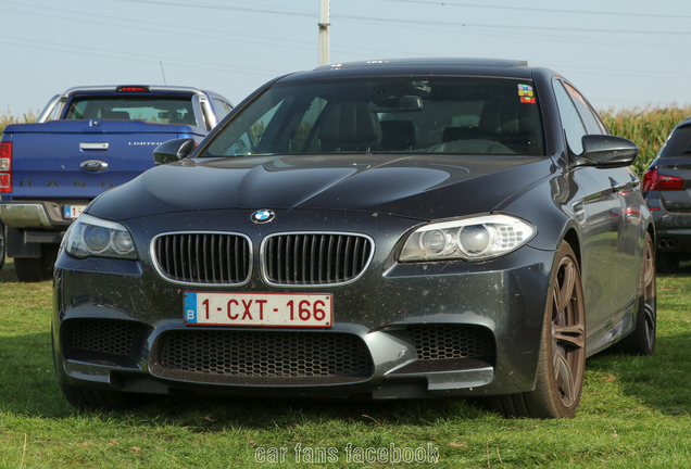 BMW M5 F10 2011