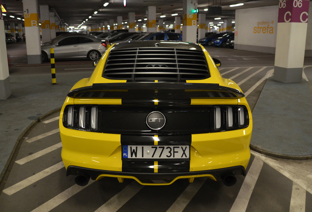 Ford Mustang GT 2015