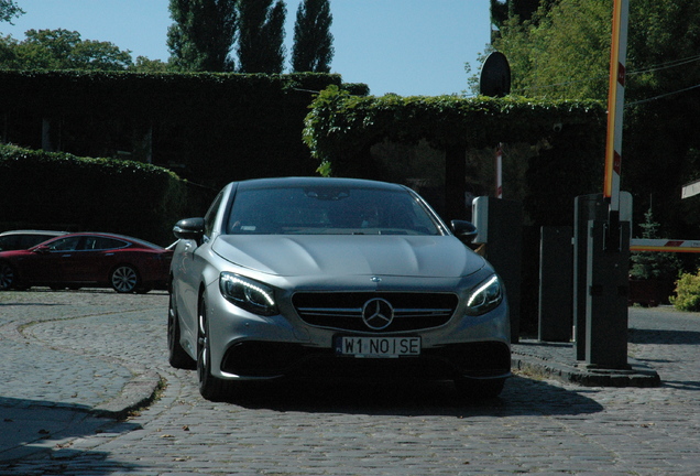 Mercedes-AMG S 63 Coupé C217