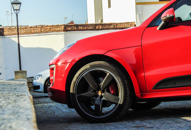 Porsche 95B Macan GTS